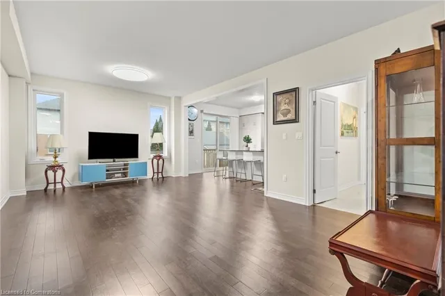 Additional image 26 of 51 Starfire Cres