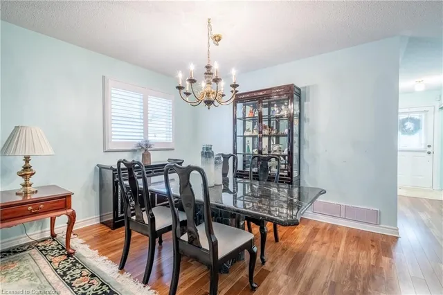 Additional image 10 of 345 Silverbirch Blvd