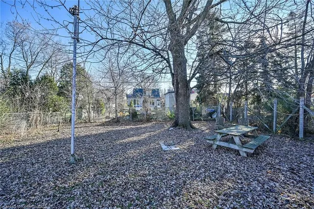 Additional image 35 of 465 East 36th St