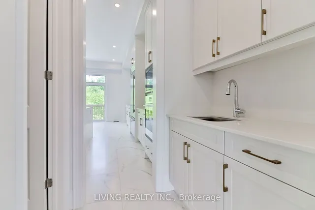 Additional image 7 of 11 Becky Cheung Crt