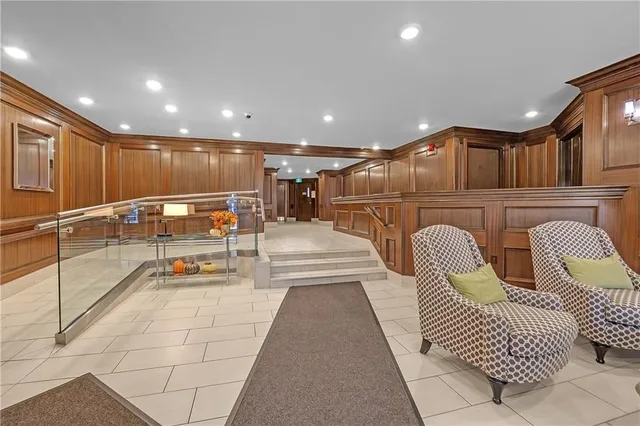 Additional image 7 of 1237 NORTH SHORE Blvd Unit 903