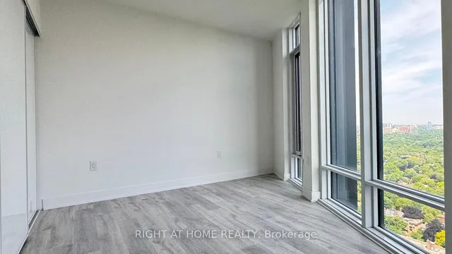 Additional image 14 of 575 Bloor St Unit 3603
