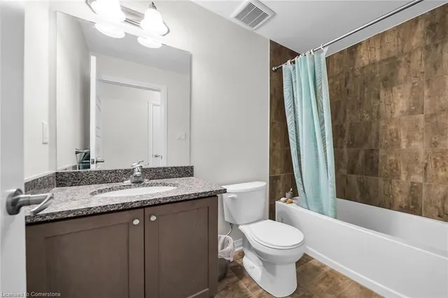 Additional image 25 of 12 Blanshard St Unit 203