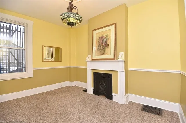 Additional image 13 of 275 Main St