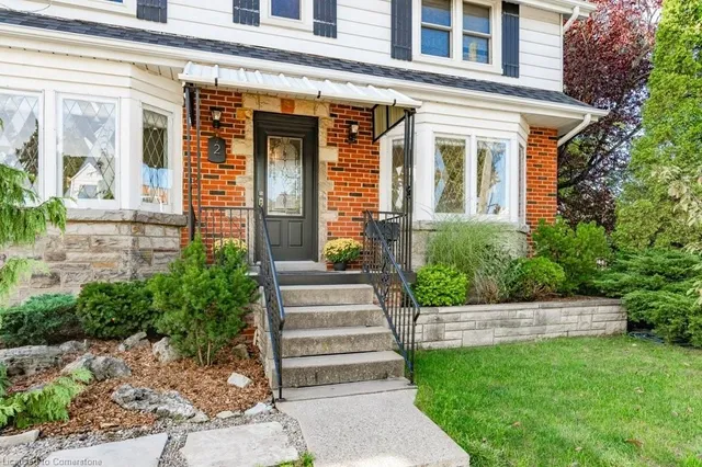 Additional image 4 of 2 Chedoke Ave