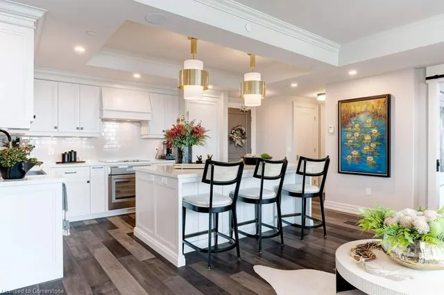 Additional image 10 of 2060 Lakeshore Rd Unit 1201