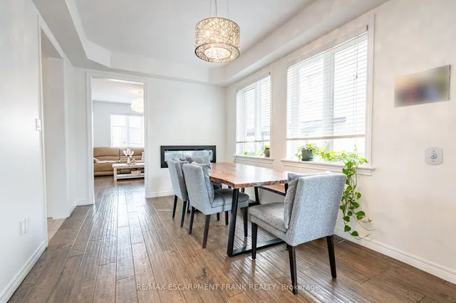 Additional image 5 of 19 HAZELTON Ave