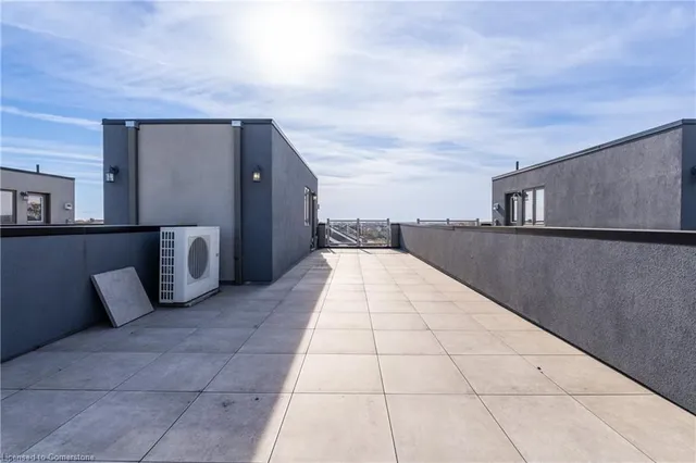 Additional image 32 of 261 Skinner Rd Unit 19