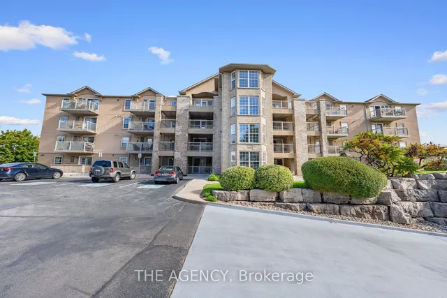 1810 Walkers Line Unit 102