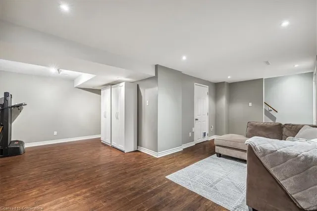 Additional image 31 of 69 Little John Rd