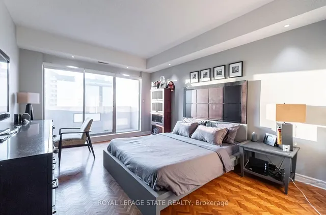 Additional image 27 of 67 Caroline St Unit 1703