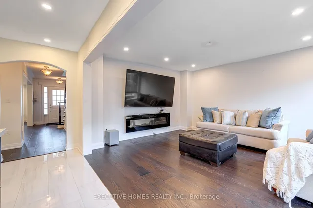 Additional image 10 of 830 Fourth Line