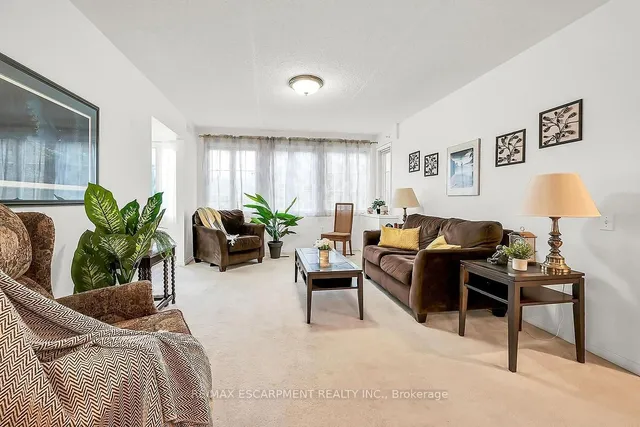 Additional image 7 of 376 SILVERBIRCH Blvd