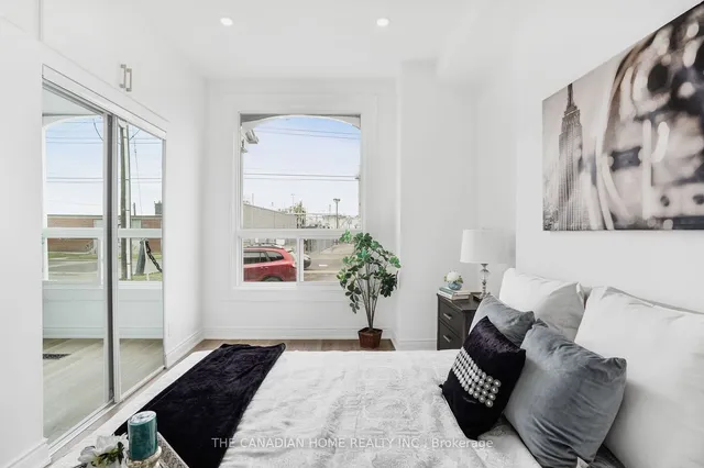 Additional image 12 of 582 Wentworth St