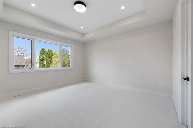 Additional image 15 of 518 Markay Common