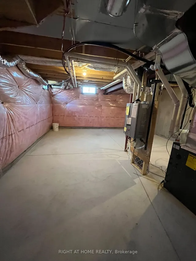 Additional image 33 of 30 MIA Dr Unit 1