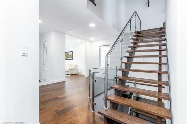 Additional image 6 of 528 Jones Rd