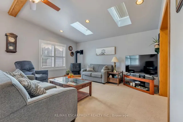 Additional image 10 of 67 Galbraith Dr