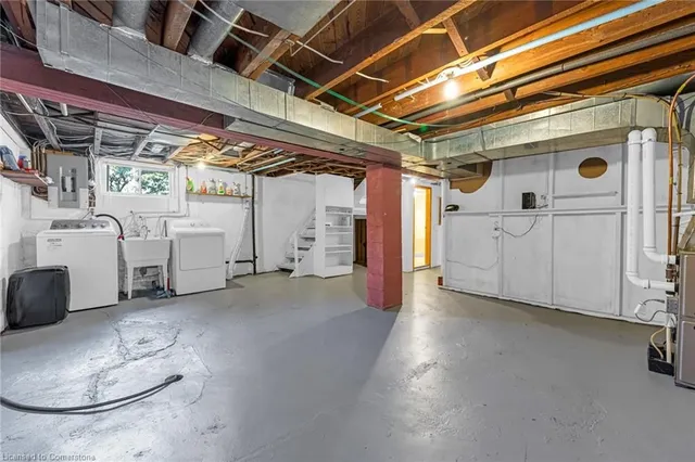 Additional image 31 of 155 Walter Ave