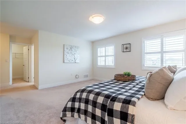 Additional image 25 of 31 Forest Ridge Ave