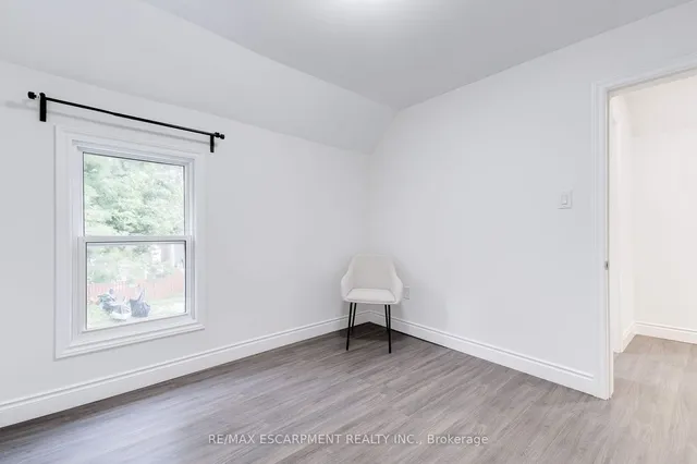 Additional image 24 of 22 Francis St