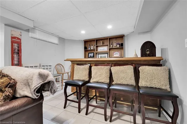 Additional image 37 of 10 Vega Cres