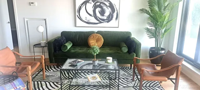 Additional image 12 of 8 Dovercourt Rd Unit 910