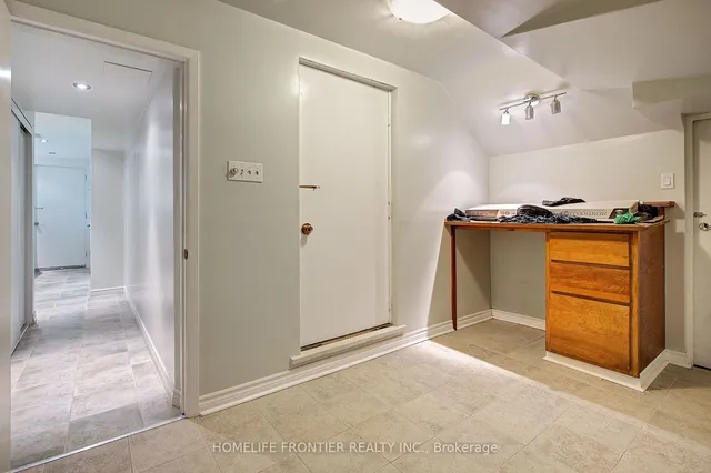 Additional image 18 of 541 Rouge Hills Dr