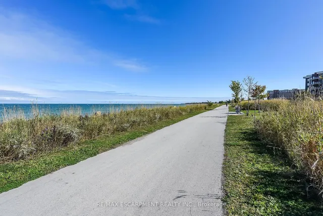 Additional image 30 of 125 Shoreview Pl Unit 114