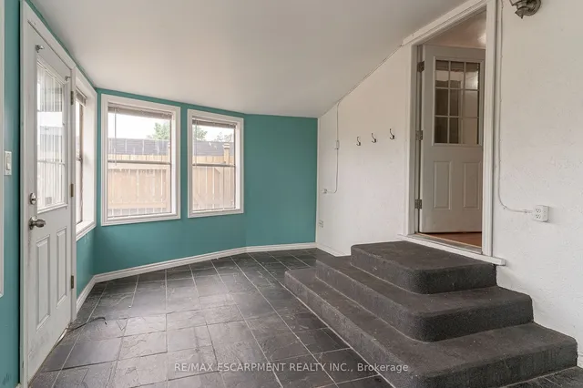 Additional image 8 of 200 Tragina Ave