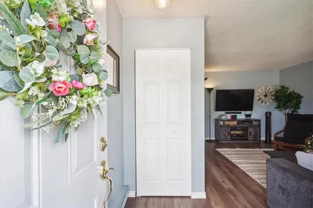 Additional image 2 of 2101 MEADOWBROOK Rd Unit B