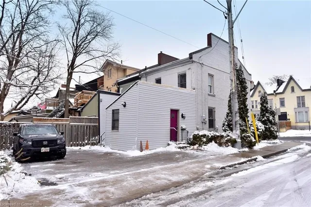 Additional image 25 of 275 Main St