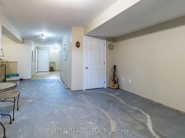 Additional image 31 of 1839 Appleby Line