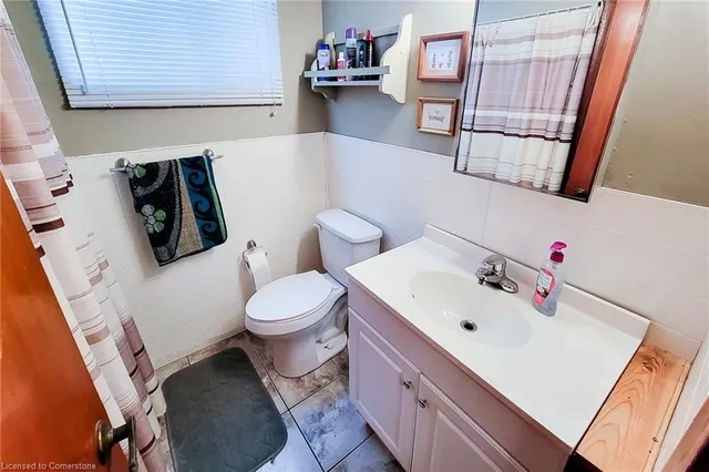 Additional image 31 of 419 Red Oak Ave