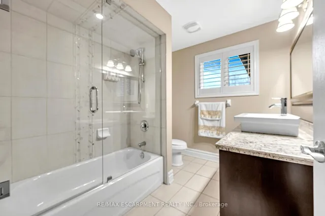 Additional image 30 of 15 Silver Maple Dr