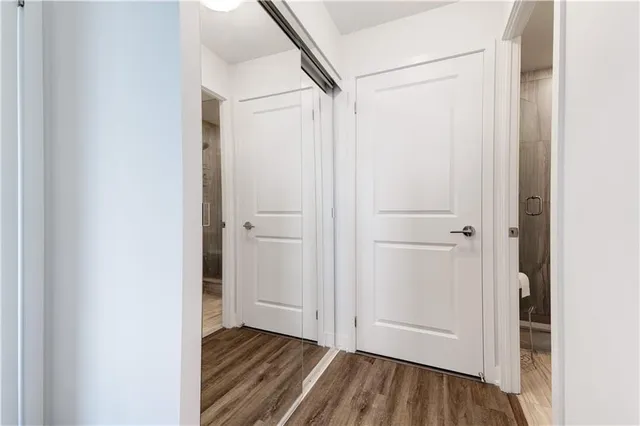 Additional image 25 of 2007 JAMES St Unit 1301