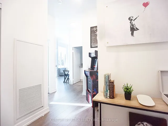 Additional image 7 of 270 Dufferin St Unit 212