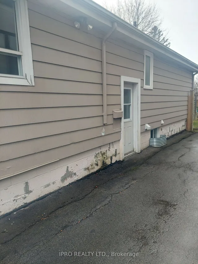 Additional image 14 of 12 Harewood Ave