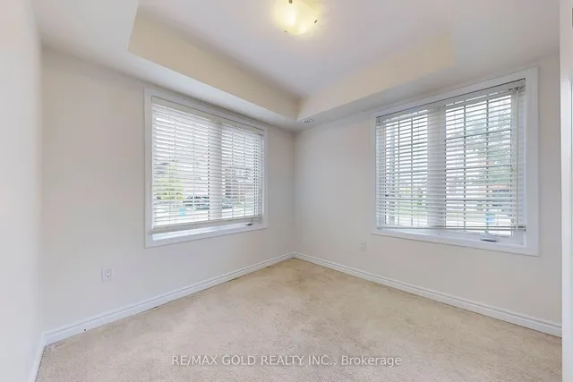 Additional image 20 of 86 Locker Pl