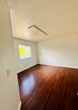 Additional image 4 of 68 The Pkwy NW