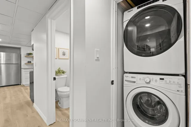 Additional image 31 of 20 Burfield Ave