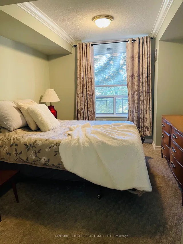 Additional image 8 of 100 Burloak Dr Unit 2407