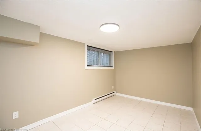 Additional image 34 of 73 Fonthill Rd