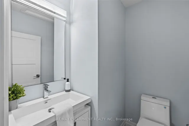 Additional image 17 of 4017 Grapehill Ave