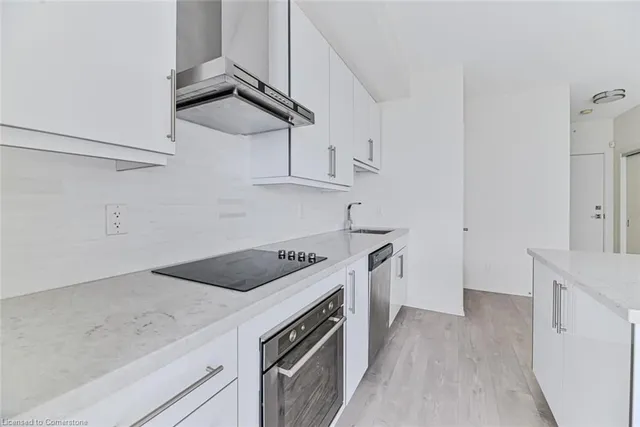 Additional image 17 of 2087 Fairview St Unit 2007