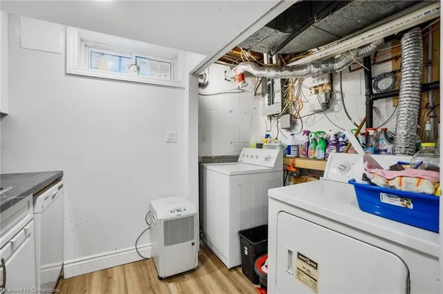 Additional image 37 of 70 Gainsborough Rd