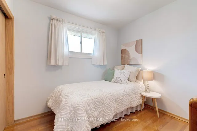 Additional image 18 of 146 West 3rd St