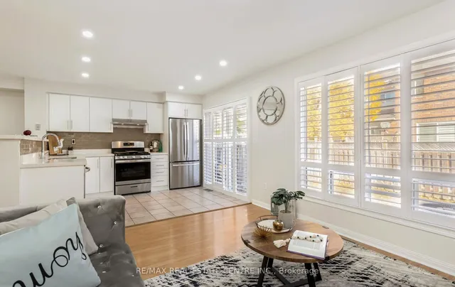 Additional image 10 of 1096 Barclay Circ