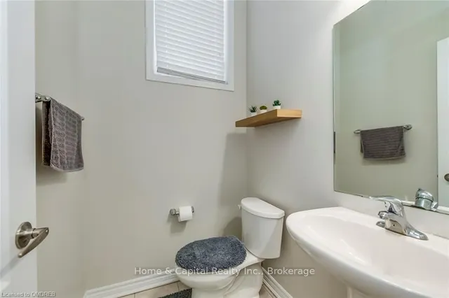 Additional image 19 of 1663 CLITHEROW St