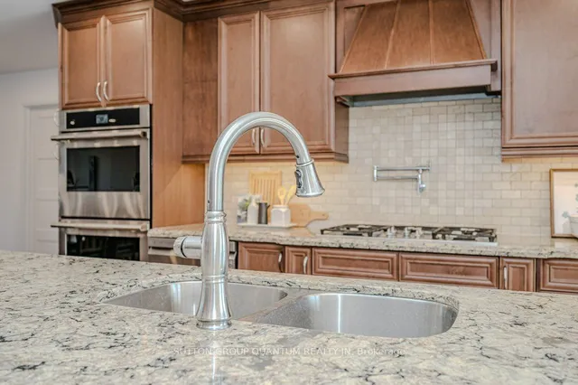 Additional image 8 of 1354 1 Side Rd